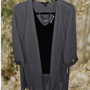 BNWT Elegant Women's LE BOS Gray Cardigan Overlay with Silver Accents